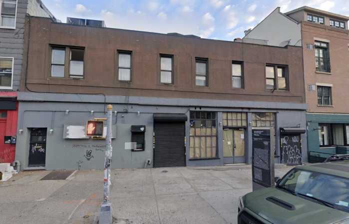 exterior of isola brooklyn in williamsburg